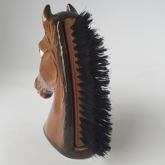 Vintage Ceramic Horse Head Brush with Black Bristles Equestrian Clothes Brush - Picture 4 of 8